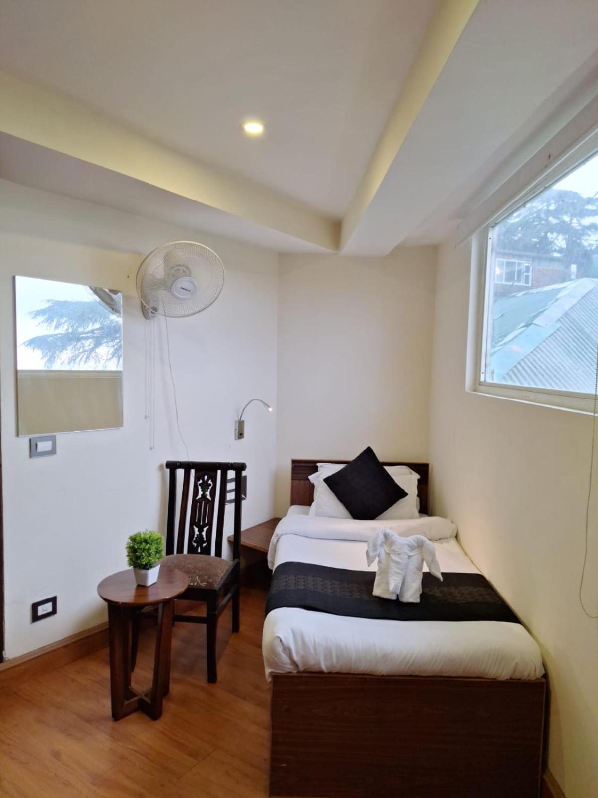 M Hotel And Restaurant McLeod Ganj Exterior photo